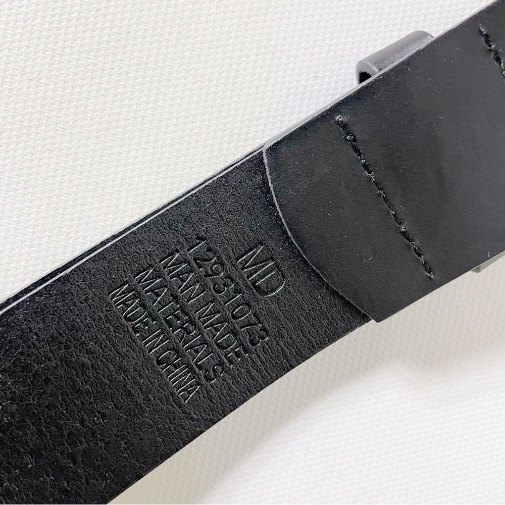Hot Topic double grommet belt - Picture 2 of 2